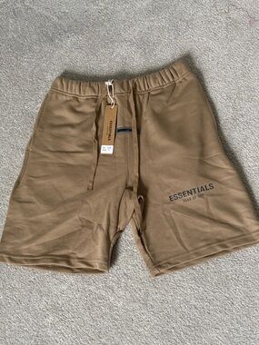 🔥🆕🔥 Fear of God Essentials Shorts - Tan / Oatmeal - Men’s Small